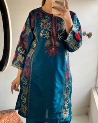 2 Pcs Doria Cotton Embroidery Set - Elegant Comfort and Style