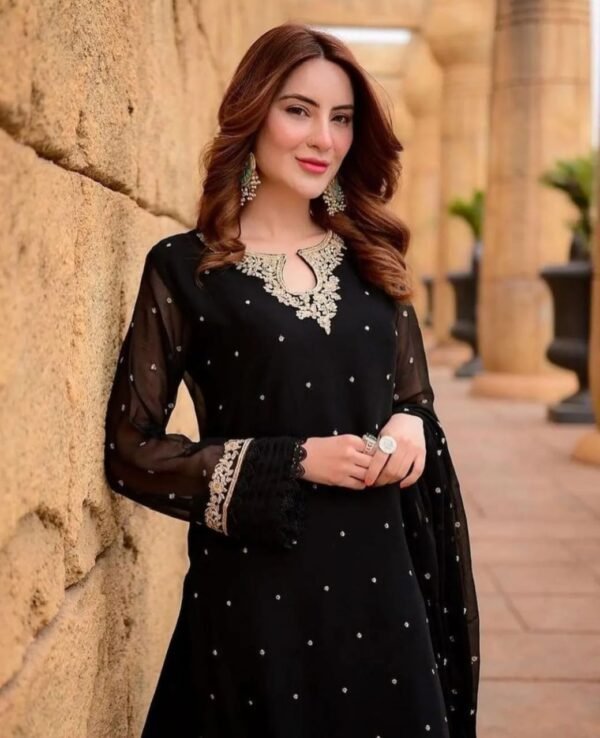 W E D D I N G C O L L E C T I O N Shafoon Embroidery Collection  - Image 5