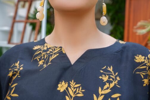Elegant 2pc Linen Leaf Design Suit – Soft Feel, Bold Look | MK Shopping Hub - Image 7