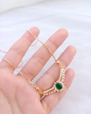 Delicate Gold-Plated Locket - Timeless Elegance