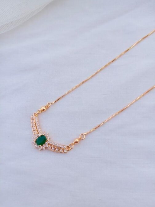 Delicate Gold-Plated Locket - Timeless Elegance - Image 2