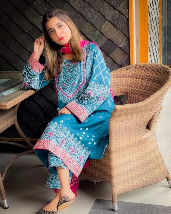 3pcs Embroidery Chunri Silk Mirror Work Suit - Image 9