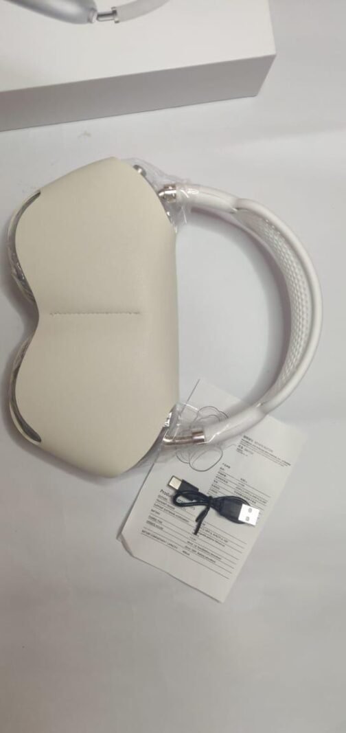 P9 Pro Max Wireless Bluetooth Headphones with Mic and Noise Cancelling - Image 4