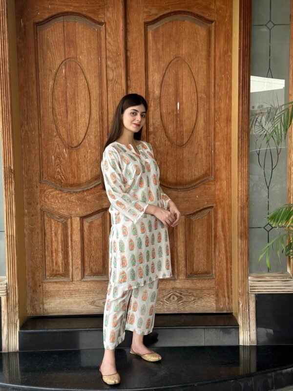 2 Pcs Stitched Premium Linen Printed Suit for Girls & Womens - Image 11