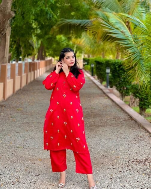 2 Pcs Women's Stitched Premium Linen PATEL Embroidery Suit - Image 9