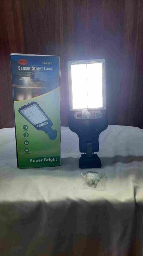 Jing Xin Sensor Solar Street Light - Image 3
