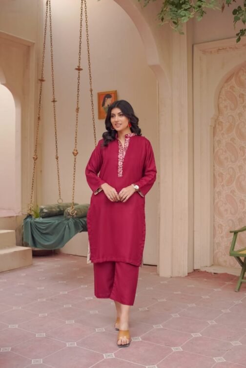 2pc Premium Dhanak with Two-Sided Pocket Suit – Stylish Winter Collection 2024