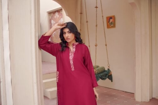 2pc Premium Dhanak with Two-Sided Pocket Suit – Stylish Winter Collection 2024 - Image 2