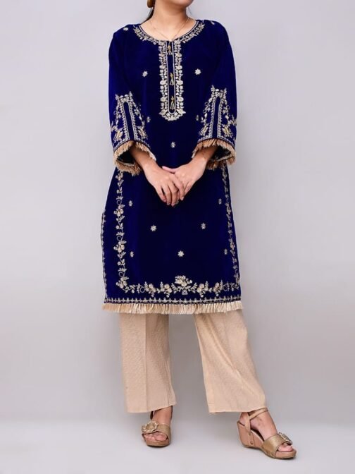 2PC Champion Premium Velvet Stitched Suit – Latest Winter Collection for Women - Image 2