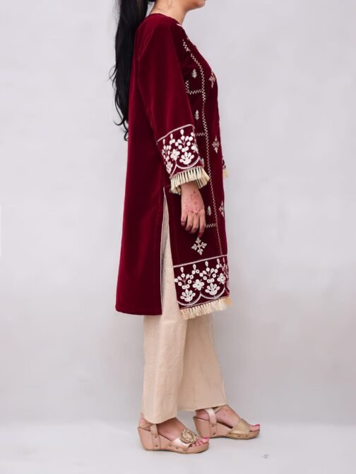 2PC Champion Premium Velvet Stitched Suit – Latest Winter Collection for Women - Image 3
