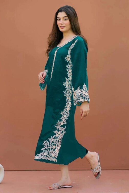 2 Pcs Women's Unstitched Embroidered Suit – Elegant Design for Pakistani Women