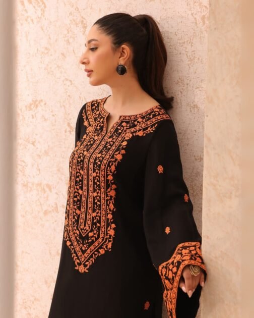 2pc Premium Summer Linen Classic Embroidery Work Suit - Image 3