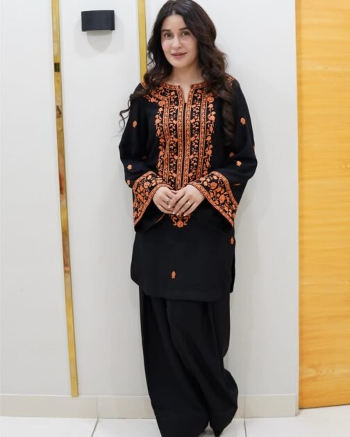 2pc Premium Summer Linen Classic Embroidery Work Suit - Image 11