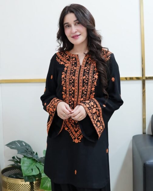 2pc Premium Summer Linen Classic Embroidery Work Suit - Image 8