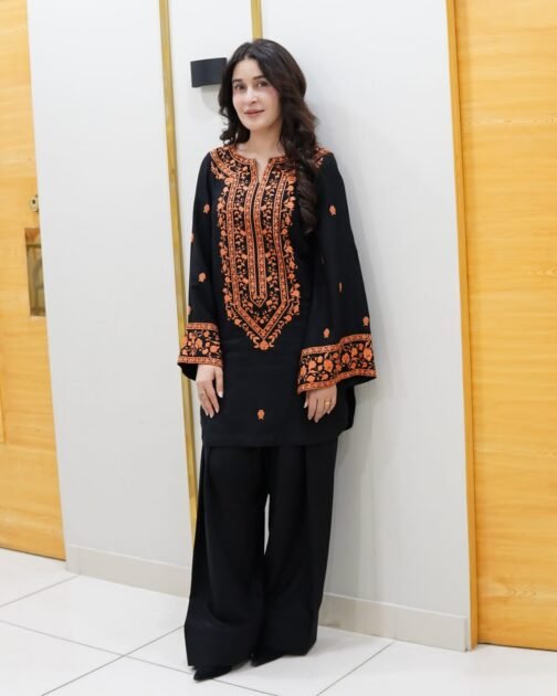 2pc Premium Summer Linen Classic Embroidery Work Suit - Image 7