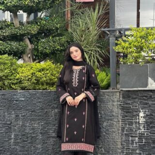 Elegant Anika 3PC Luxury Suit Fast Delivery