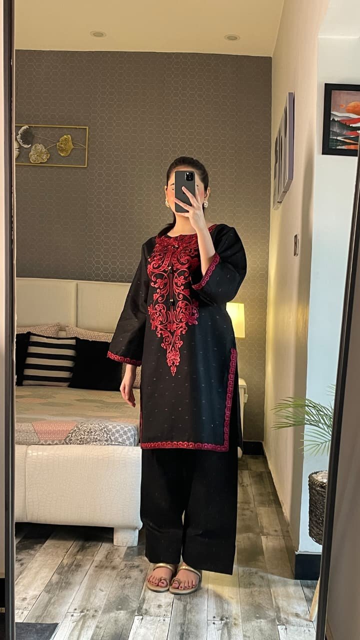 Yasmine Embroidered 2PC Farshi outfit premium summer cotton fabric