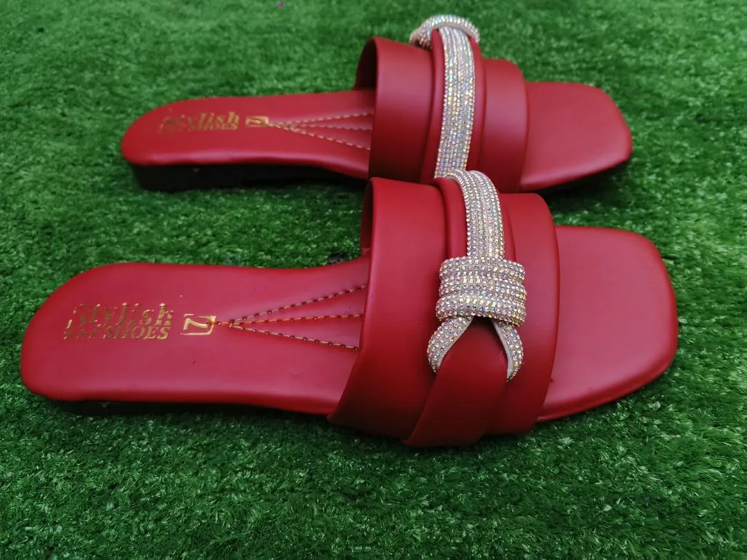 Elegant Maroon Rhinestone Flip Flops for Women Latest - Image 3