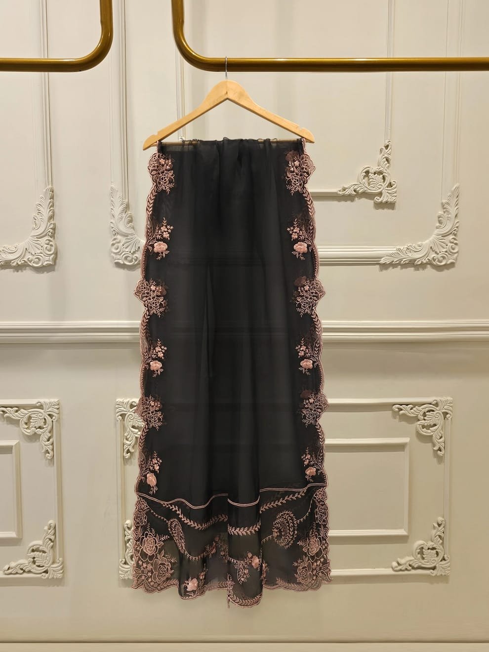 Noor embroidered 3PC cotton suit for women with chiffon dupatta stylish dress