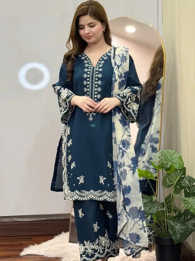 ZINC Embroidered 3PC Lawn Suit Women Premium Summer Outfit - Image 8