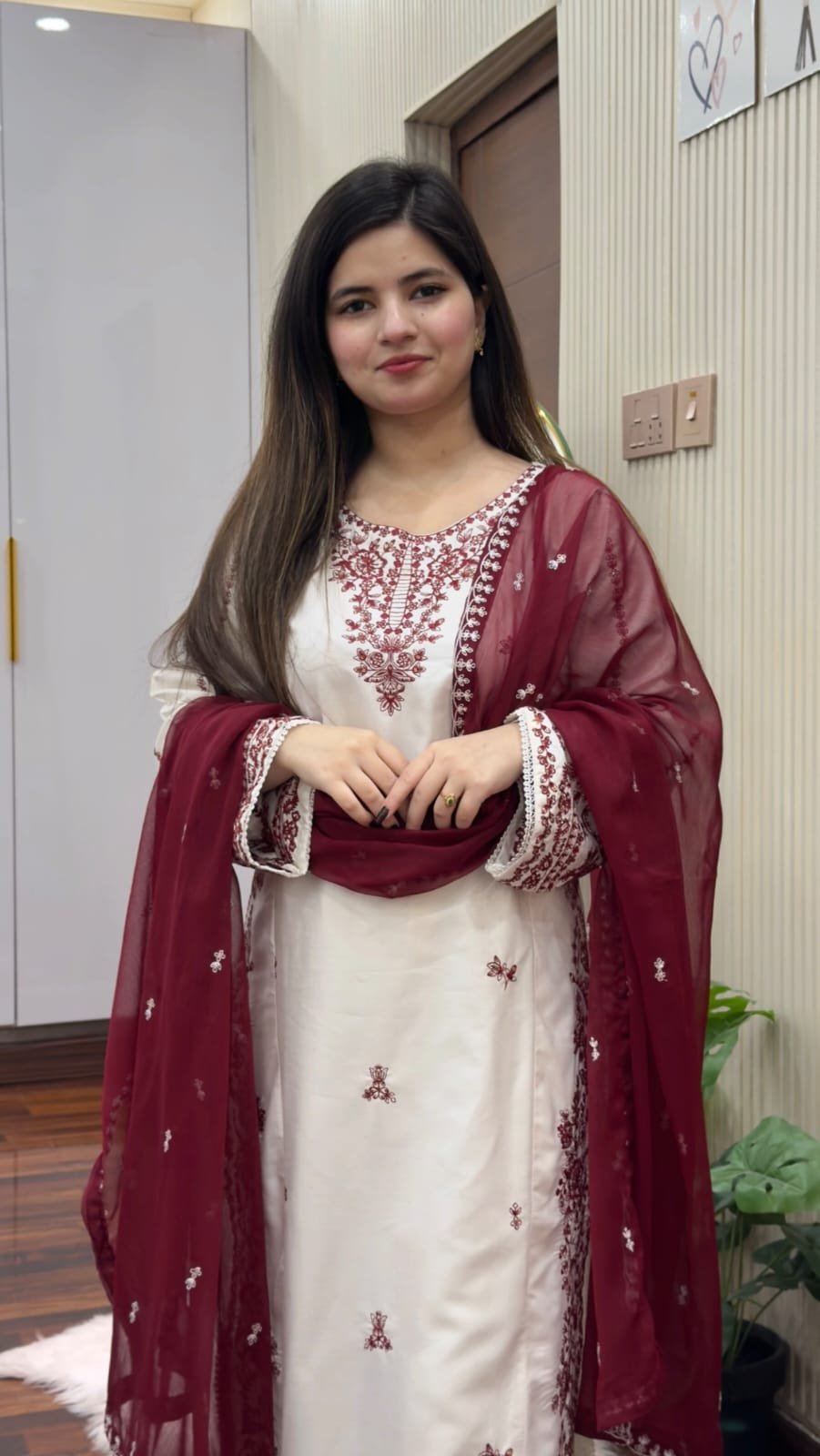 Snow Drop Embroidered 3PC Premium Lawn Suit Best Quality 8 Snow Drop Embroidered 3PC Premium Lawn Suit Best Quality - Image 8