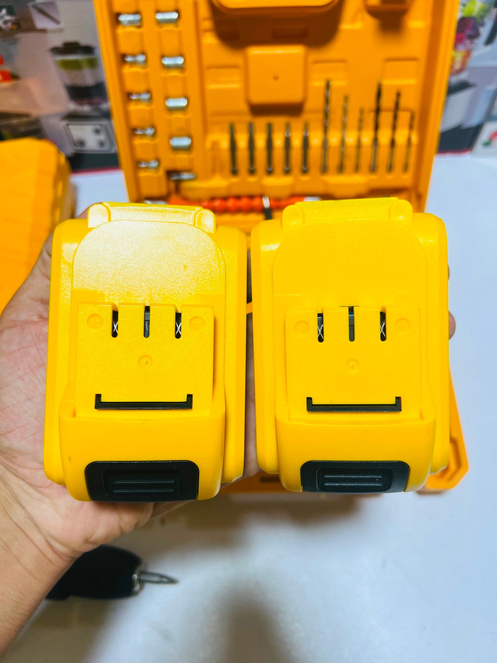 DeWalt 64V Cordless Electric Drill Machine With Case | Tools 3 DeWalt 64V Cordless Electric Drill Machine With Case | Tools - Image 3