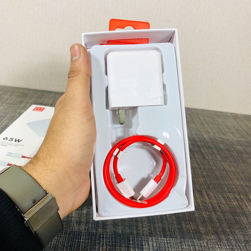 OnePlus 65W SuperVOOC Charger with Type C Cable 3 OnePlus 65W SuperVOOC Charger with Type C Cable