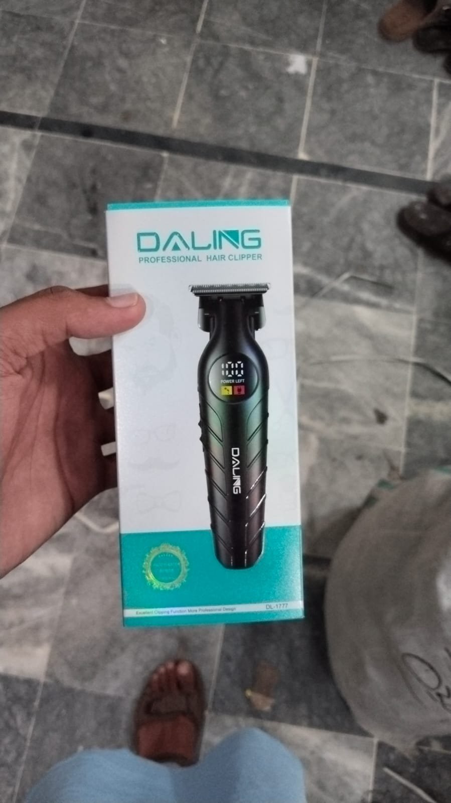 Daling DL 1777 Professional Hair Clipper 3 Daling DL 1777 Professional Hair Clipper for men