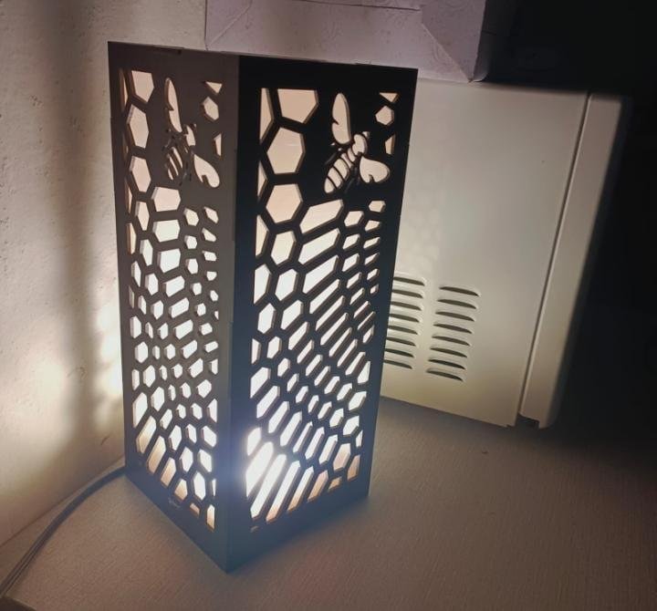 Honeycomb Bee Table Lamp, Dark Brown | Home Decor 2 Honeycomb Bee Table Lamp, Dark Brown | Home Decor - Image 2