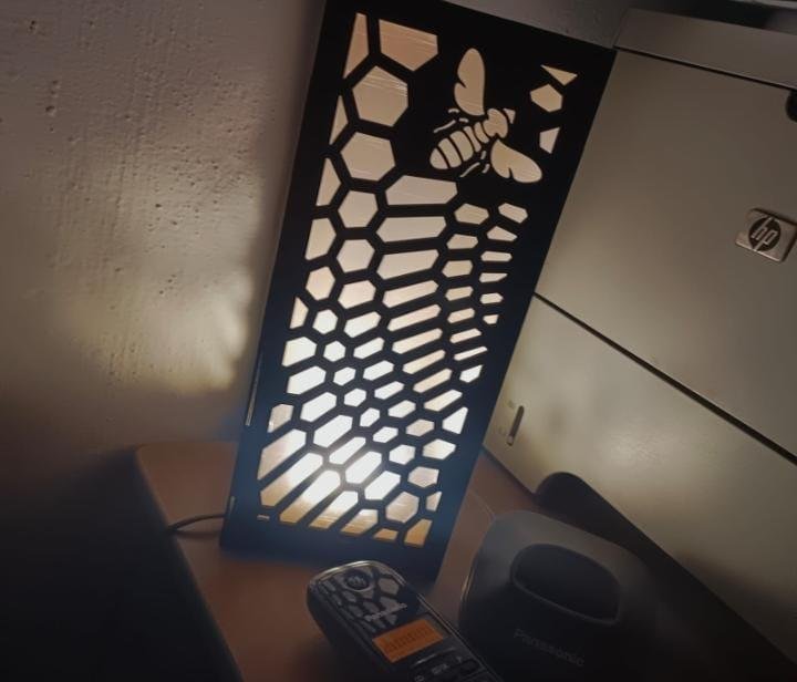 Honeycomb Bee Table Lamp, Dark Brown | Home Decor 3 Honeycomb Bee Table Lamp, Dark Brown | Home Decor - Image 3
