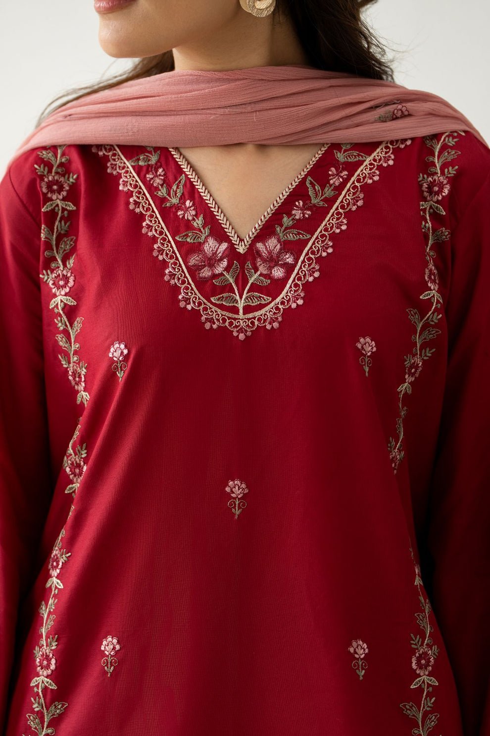 Julii Embroidery 3PC Premium Lawn Cotton Suit | Stitched Collection 7 Julii Embroidery 3PC Suit premium lawn cotton